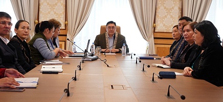 Более 100 архивистов обсудили, как работать в системе «Е-архив» фото галереи 1